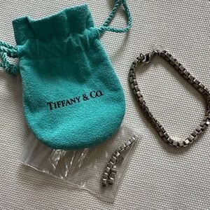 Tiffany & Co. Silver Venetian Box Chain Bracelet with Pouch
